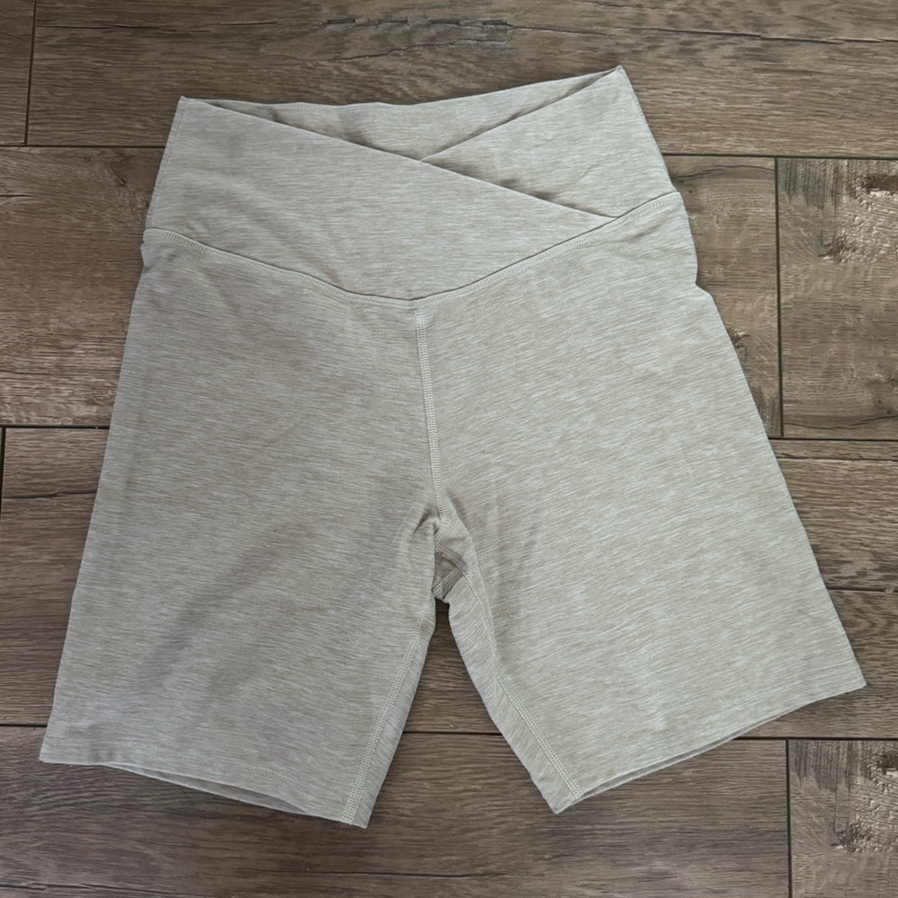 Abercrombie & Fitch• biker shorts✨